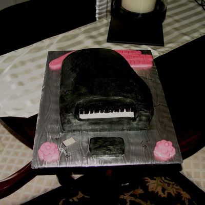 Piano Cake