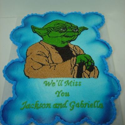 Yoda Cupcake Cake