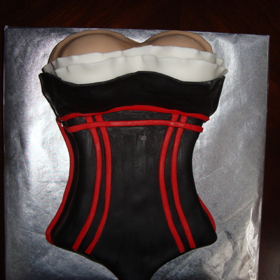 Bustier Cake