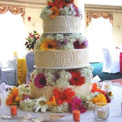 Unique Design & Colorful Flowers