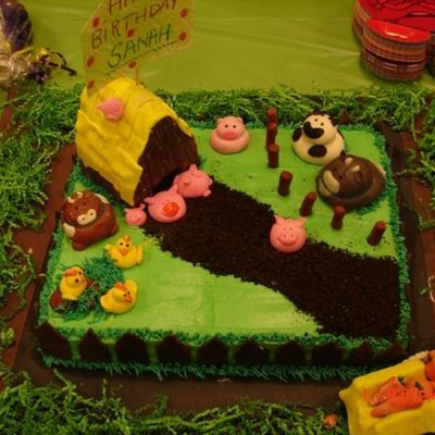 Animal Farm Cake