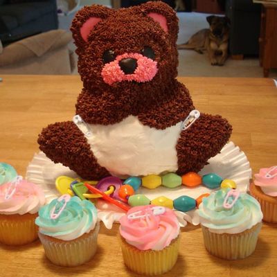 Baby Bear Shower Cake 2