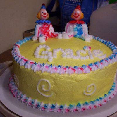 Course 1 Clown Birthday Cake