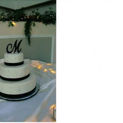 Black And White Wedding Cake