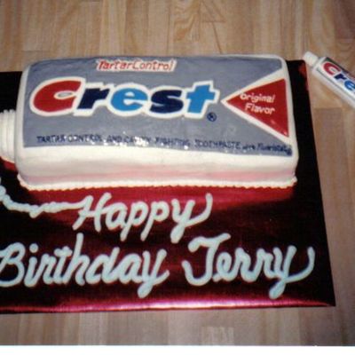 Toothpaste_Cake.jpg