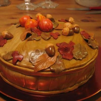 Basket Cake With Leaves, Apples And Acorns