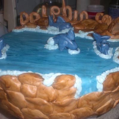 Dolphin Cove Cake