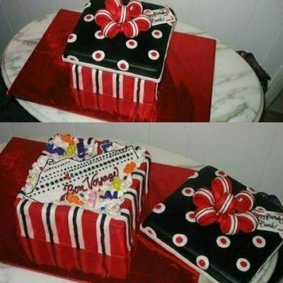Cruise Gift Present Cake