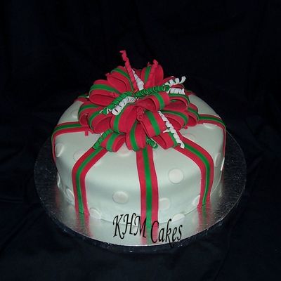 Christmas Present Cake