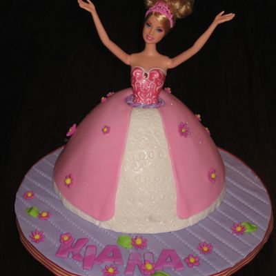 Barbie Cake