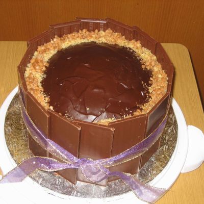 Candybar Cake
