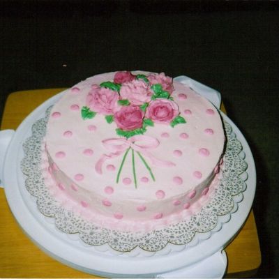 Pinkroundcake.jpg