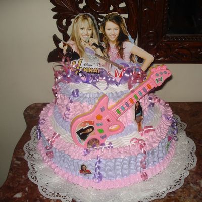 Hannah Montana Cake 3