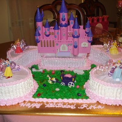 Rosa Princess Cake