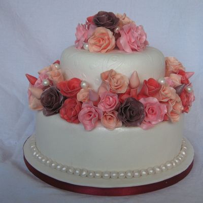 Weeding/anneversery Themed Cake