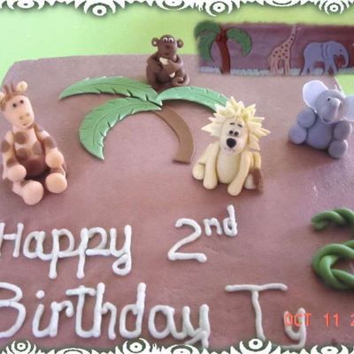 Jungle Theme Birthday Cake