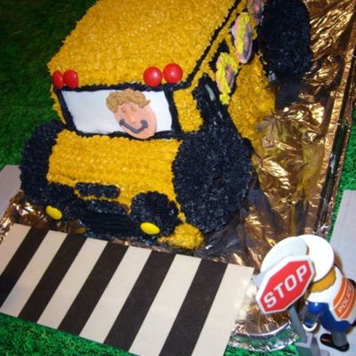 School Bus Cake