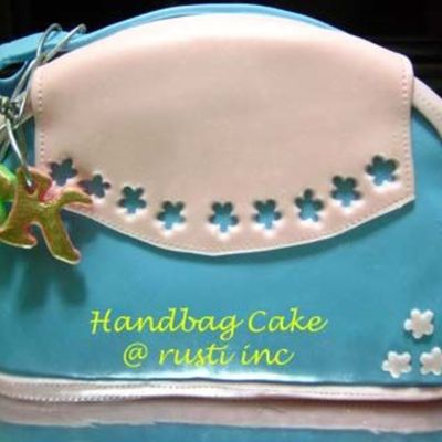 Sophia's Handbag Cake