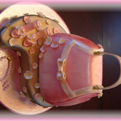 Pink Purse Cake