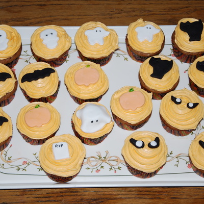 Halloween Cup Cakes