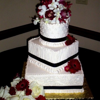 Buttercream 3 Tier Offset