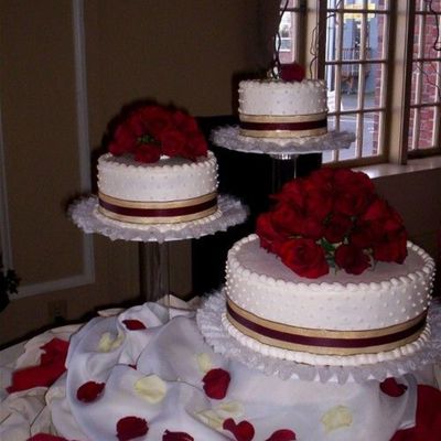 Three Tiered Cake Stand