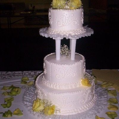 Three Tiered W/pillars