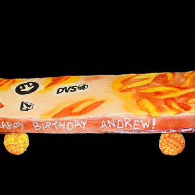 Andrew's Awesome Skateboard Cake!