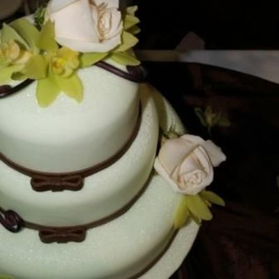 Bridal Show With Flowers