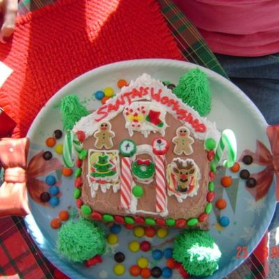 Gingerbread House Of Cake!