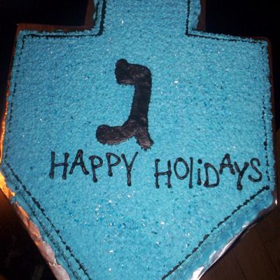 Dredel Cake