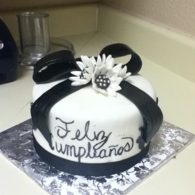 Black And White Cake