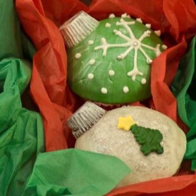 Ornament Cupcakes