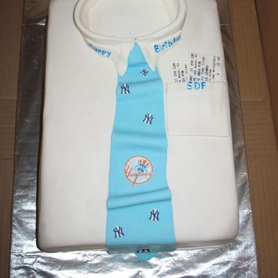 Shirt & Tie For A Yankees Fan