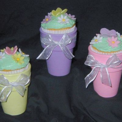 Cupcake Flower Pots...