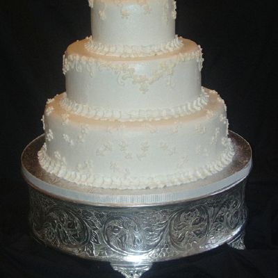 Ivory Wedding Cake