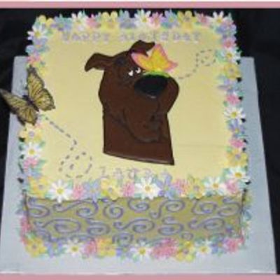 Buttercream With Fondant Flowers And Colorflow Scooby..