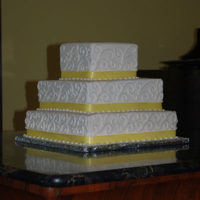 Lady In Waiting ( Fresh Flowers Tops It Off)