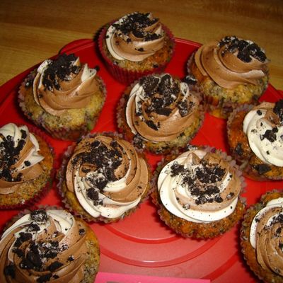 Cookies And Creme Cupcakes