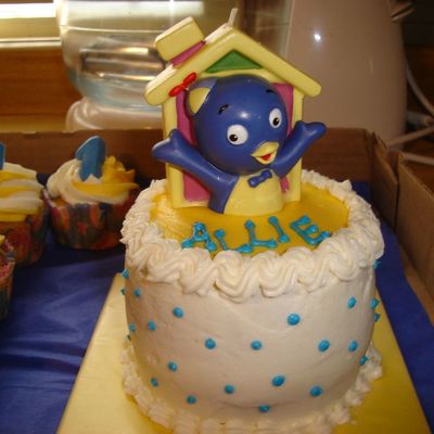 Smash Cake For Backyardigans Cake