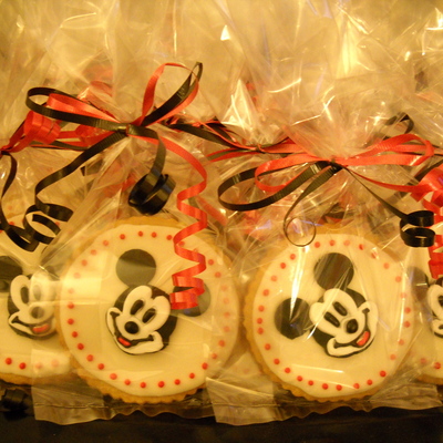 Mickey Mouse Cookie Favors For Danielle's 2Nd Birthday