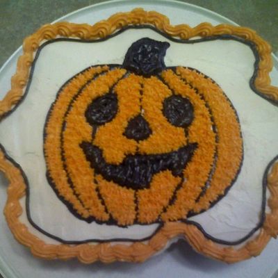 Pumpkin Cupcake Cake