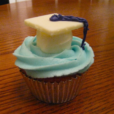 Graduation Cap Cupcakes