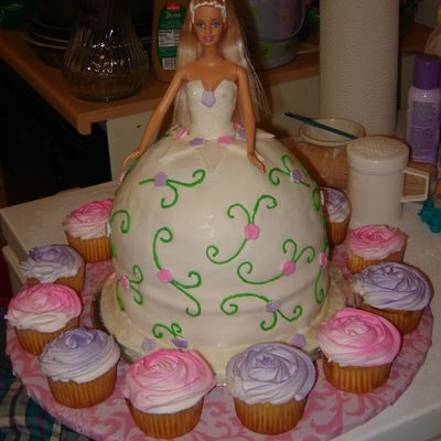 Barbie Cake