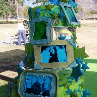 A Pic Is Worth 1000 Words....what About A Cake With 6 Pics On It?