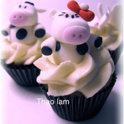 Cow Cupcake