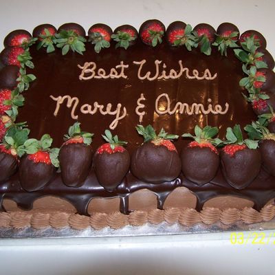Chocoalte Cake With Strawberries