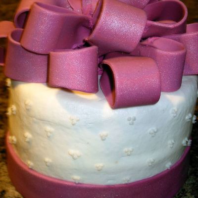 Fondant Bow