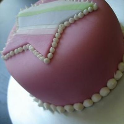 Mini Pink Cake With Striped Star