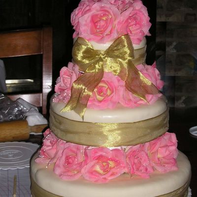 My 1St Wedding Cake:)